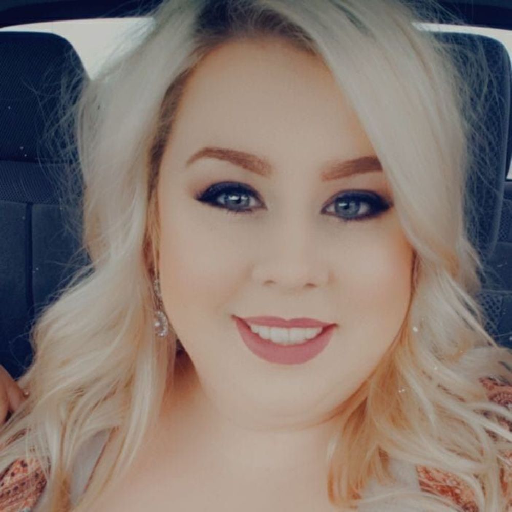 Meet your Posher, Lindsey